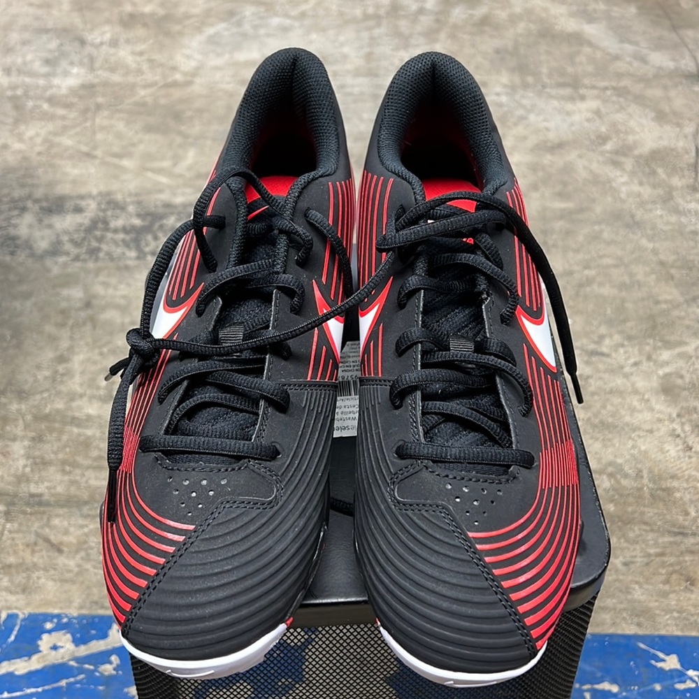 NWOB. Nike FASTFLEX Cleats - Women’s labeled as Size 10 Sneakers fit like a 9